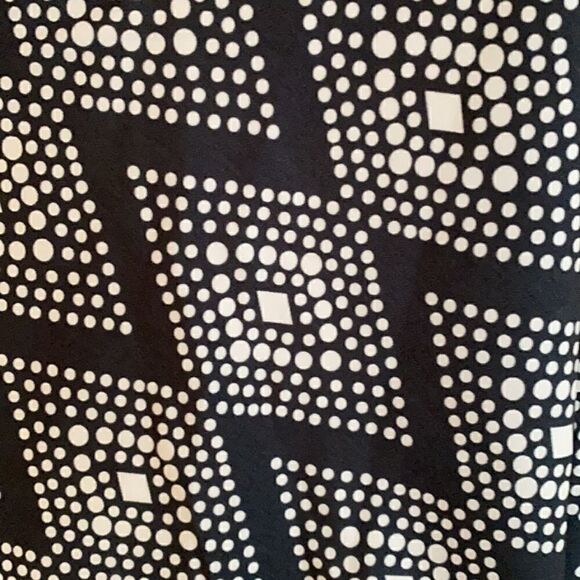 Banana Republic SILKY COWL-NECK CAMISOLE - Picture 7 of 9